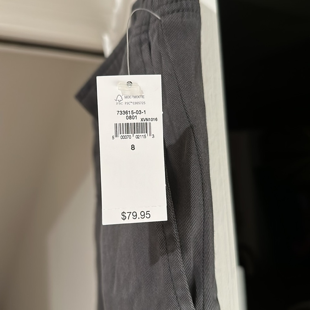 NWT GAP Charcoal Joggers - Picture 6 of 6